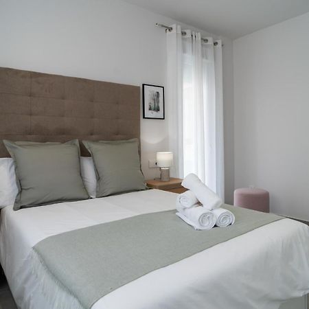 Aac Malaga - Apartamento Con Terraza, Muy Amplio, Totalmente Equipado, Cerca Del Centro Y Nuevo! Стая снимка