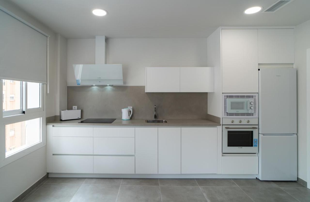 Aac Malaga - Apartamento Con Terraza, Muy Amplio, Totalmente Equipado, Cerca Del Centro Y Nuevo! Екстериор снимка