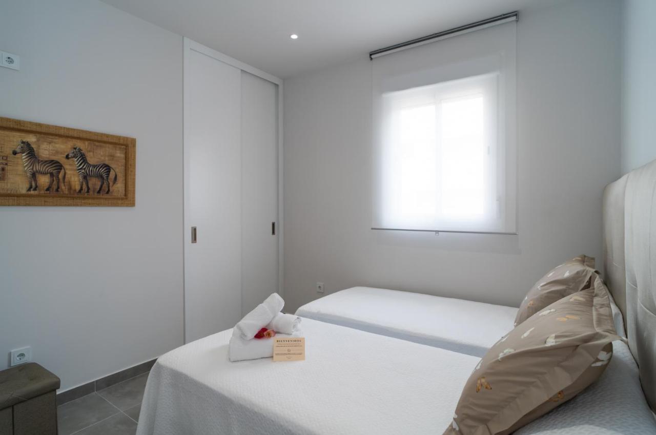 Aac Malaga - Apartamento Con Terraza, Muy Amplio, Totalmente Equipado, Cerca Del Centro Y Nuevo! Екстериор снимка