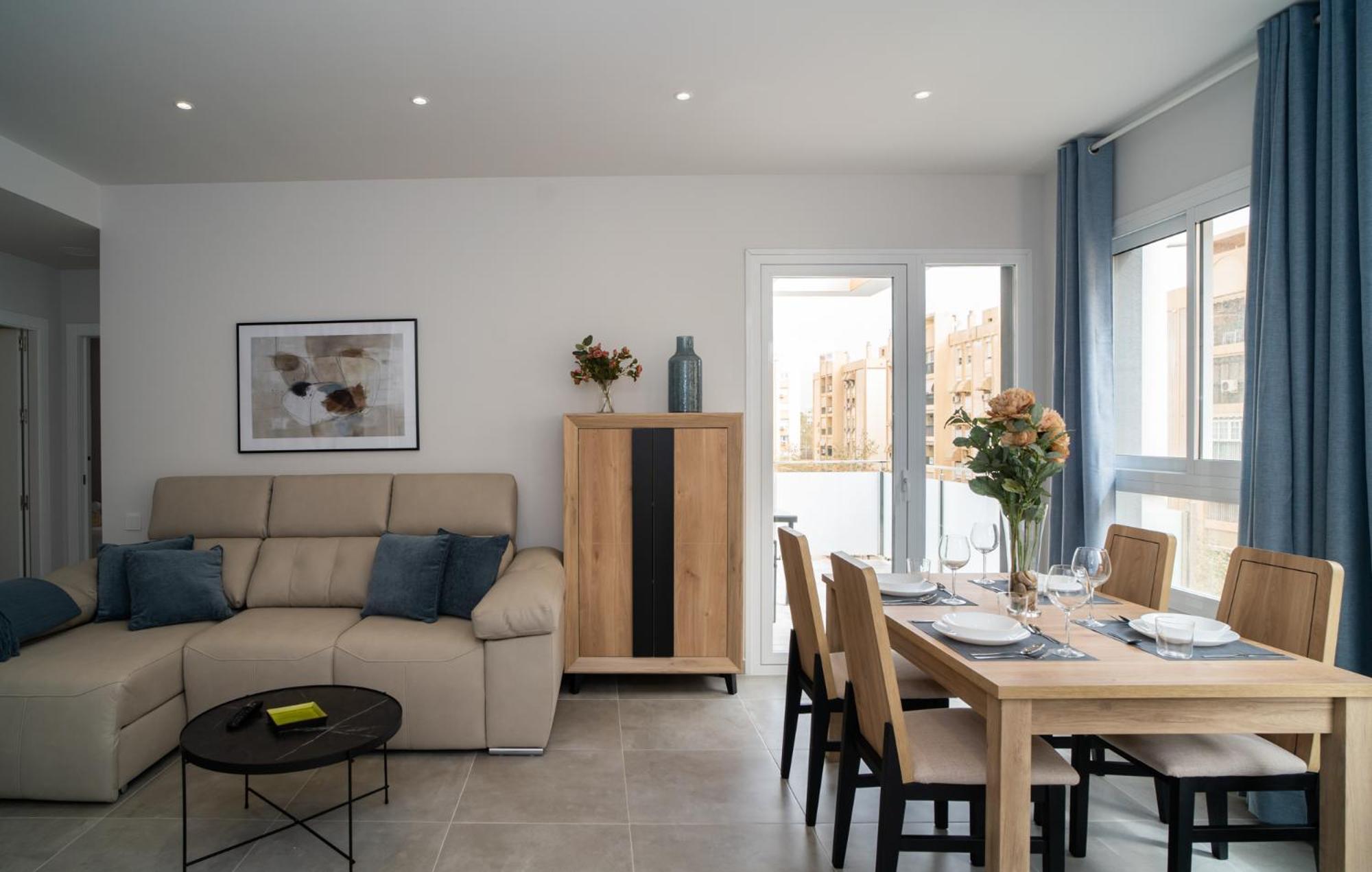 Aac Malaga - Apartamento Con Terraza, Muy Amplio, Totalmente Equipado, Cerca Del Centro Y Nuevo! Стая снимка